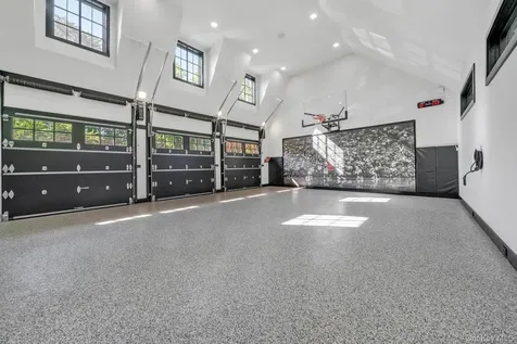 64 Cushman Road Scarsdale NY 10583