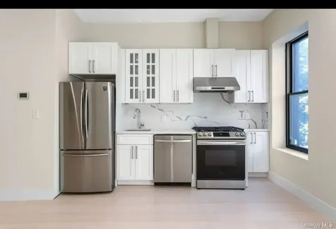 370 Marion Street Brooklyn NY 11233
