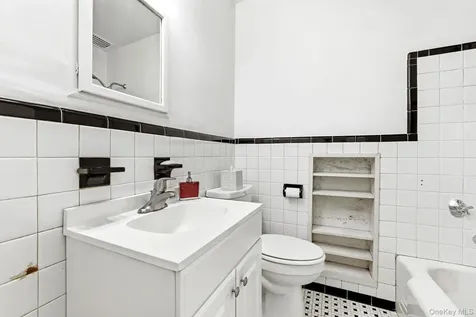 22 Alden Place Bronxville NY 10708
