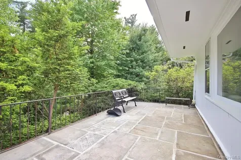 10 Lakeview Road Ossining NY 10562
