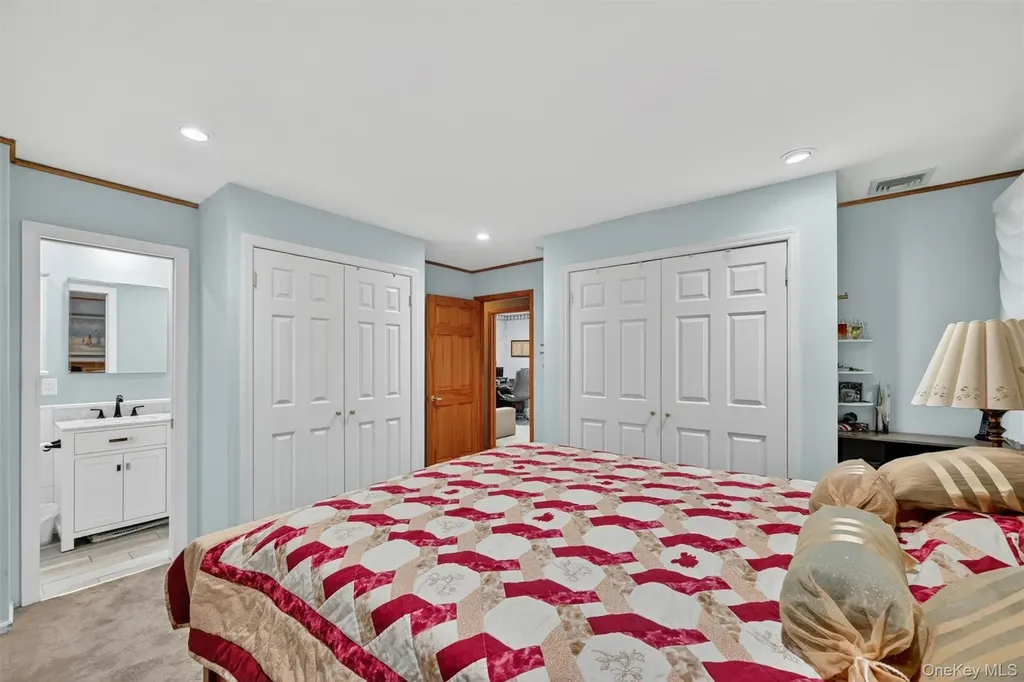 7 Spur Drive Nanuet NY 10954