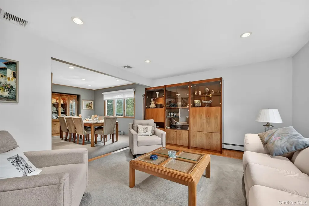 7 Spur Drive Nanuet NY 10954