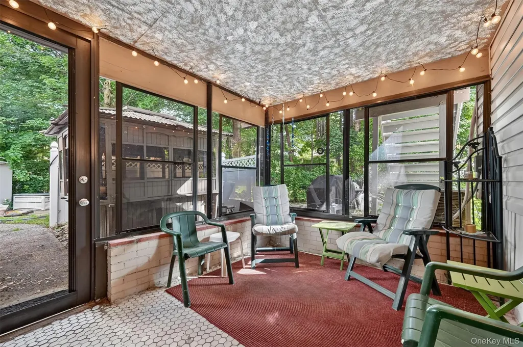 7 Spur Drive Nanuet NY 10954