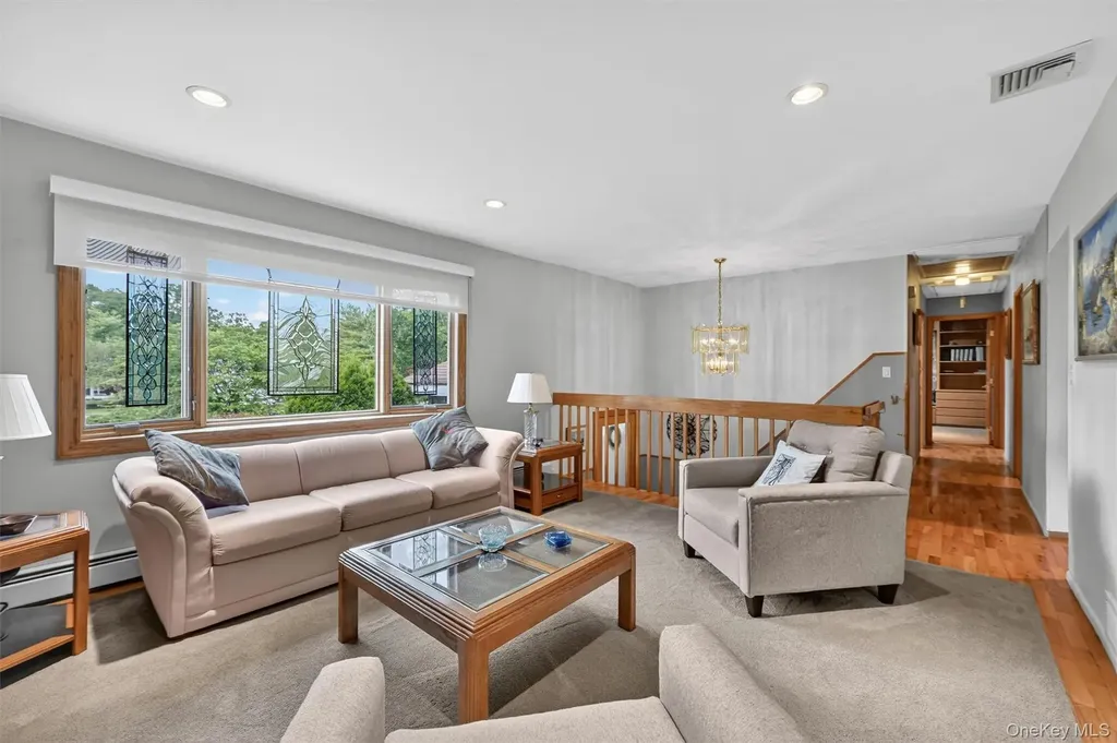 7 Spur Drive Nanuet NY 10954