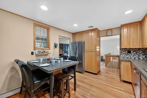 7 Spur Drive Nanuet NY 10954