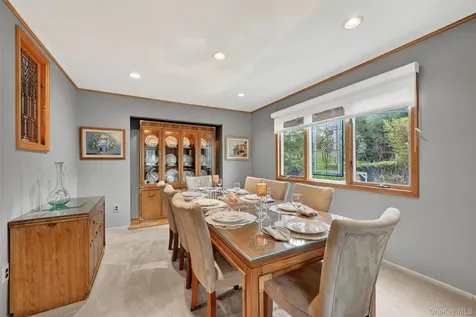 7 Spur Drive Nanuet NY 10954