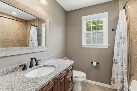 587 Blue Point Road Holtsville NY 11742