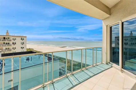 403 E Boardwalk Long Beach NY 11561