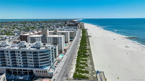 403 E Boardwalk Long Beach NY 11561