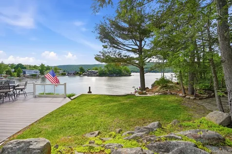 53 Shore Avenue Greenwood Lake NY 10925