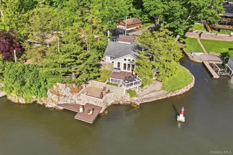 53 Shore Avenue Greenwood Lake NY 10925