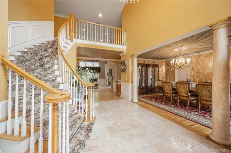 47 Pembroke Drive Glen Cove NY 11542