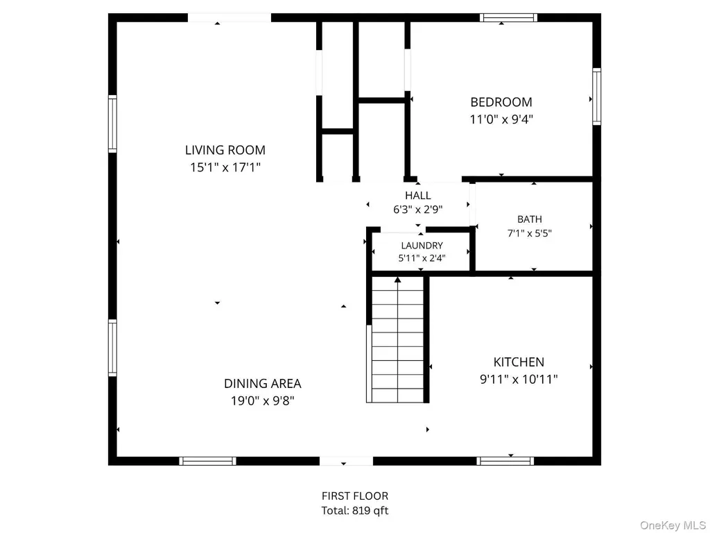 27 Lindner Place Smithtown NY 11787