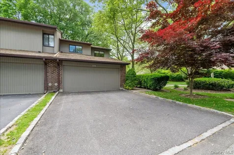 225 Hamlet Drive Jericho NY 11753