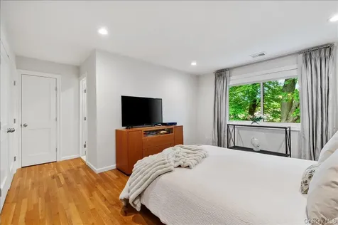 225 Hamlet Drive Jericho NY 11753