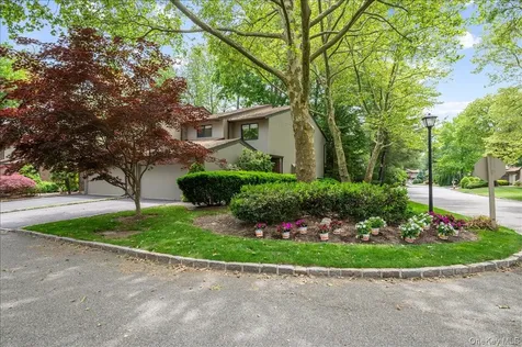 225 Hamlet Drive Jericho NY 11753