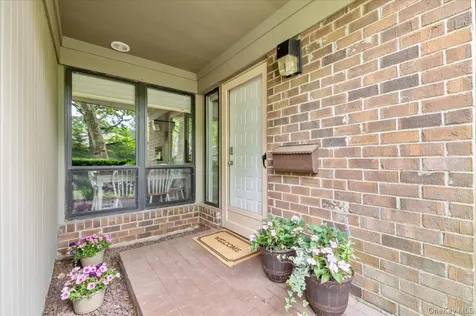 225 Hamlet Drive Jericho NY 11753