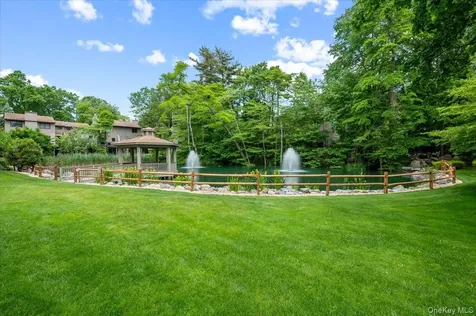 225 Hamlet Drive Jericho NY 11753