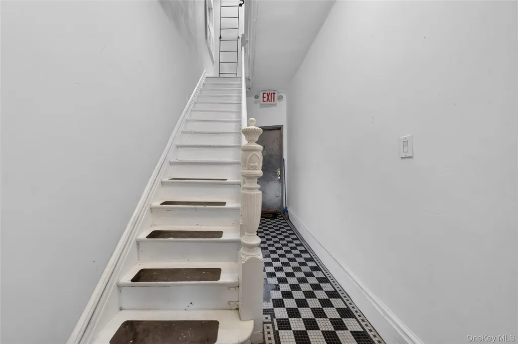 647 Manida Street Bronx NY 10474