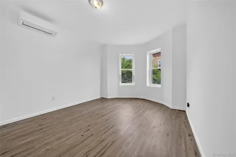 647 Manida Street Bronx NY 10474