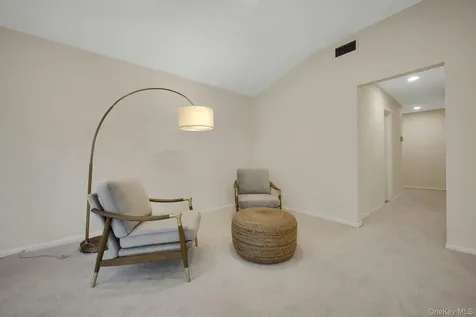 1 Canterbury Road Scarsdale NY 10583
