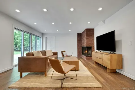 1 Canterbury Road Scarsdale NY 10583