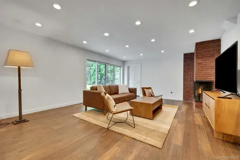 1 Canterbury Road Scarsdale NY 10583