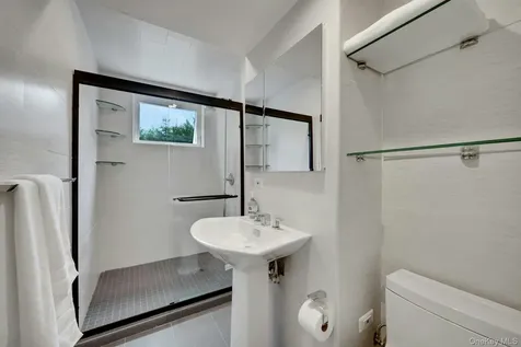 1 Canterbury Road Scarsdale NY 10583