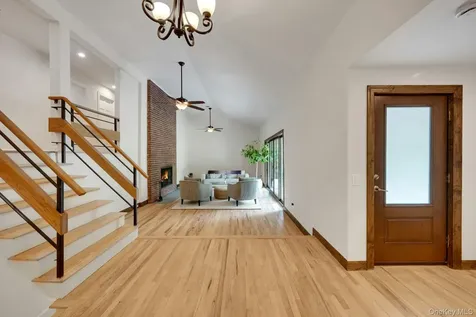 1 Canterbury Road Scarsdale NY 10583