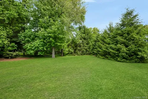 1 Canterbury Road Scarsdale NY 10583