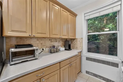 824 Palmer Road Bronxville NY 10708