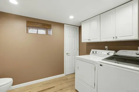 35 3rd Avenue Massapequa Park NY 11762