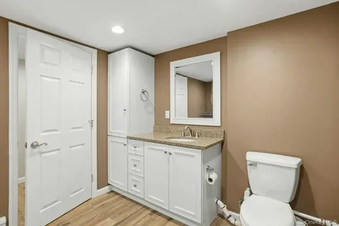 35 3rd Avenue Massapequa Park NY 11762