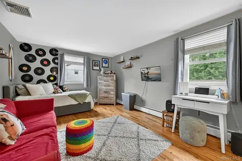 7 Windsor Brook Lane Tappan NY 10983