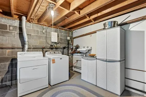 7 Windsor Brook Lane Tappan NY 10983