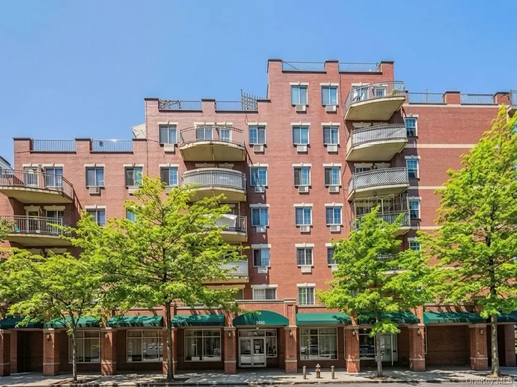 35-06 Leavitt Street Flushing NY 11354