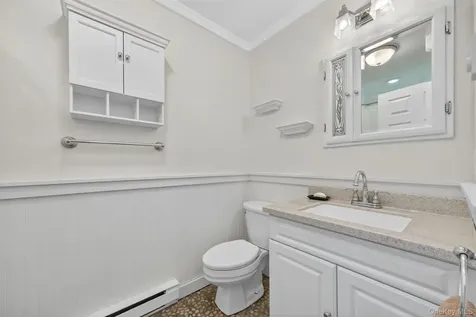 6306 Chelsea Cove N Hopewell Junction NY 12533