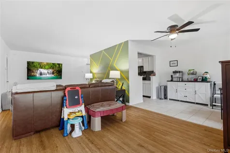 13 Skyline Drive Fishkill NY 12524