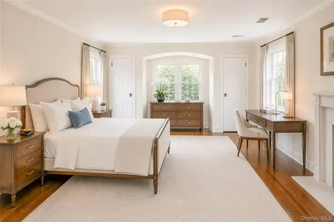 18 Hemlock Road Bronxville NY 10708