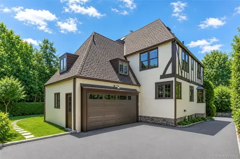 18 Hemlock Road Bronxville NY 10708
