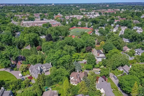18 Hemlock Road Bronxville NY 10708