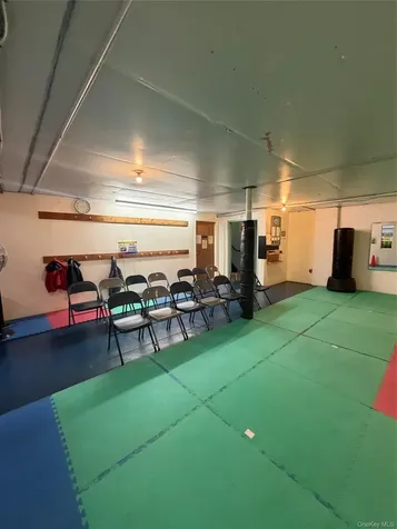 118-122 Hillside Avenue Williston Park NY 11596