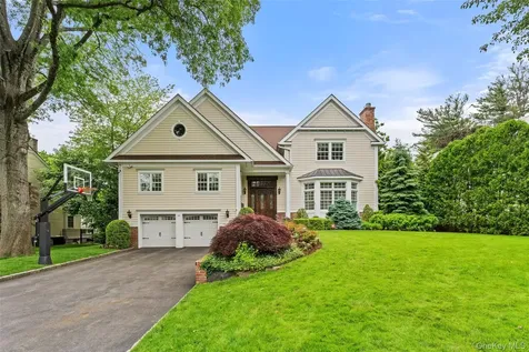 64 Stratton Road Scarsdale NY 10583