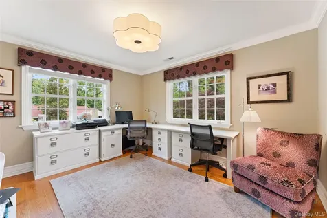 64 Stratton Road Scarsdale NY 10583