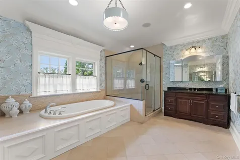 64 Stratton Road Scarsdale NY 10583
