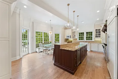 64 Stratton Road Scarsdale NY 10583