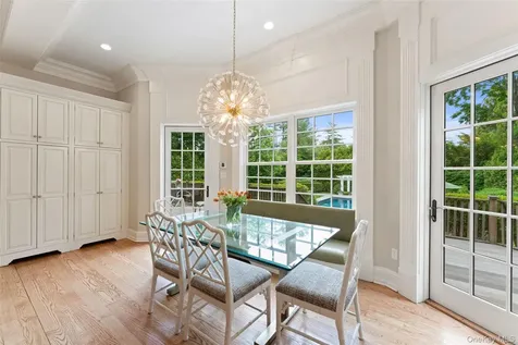 64 Stratton Road Scarsdale NY 10583