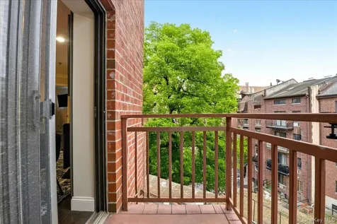 141-16 84th Drive Briarwood NY 11435