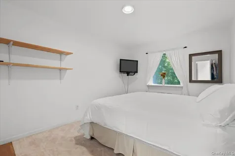 275 Broadfield Road New Rochelle NY 10804