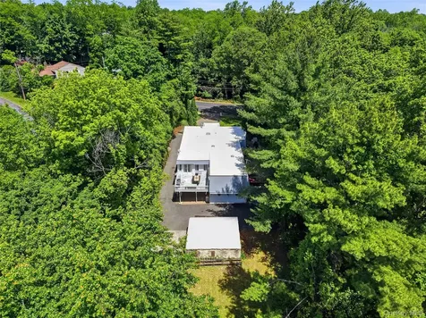 275 Broadfield Road New Rochelle NY 10804